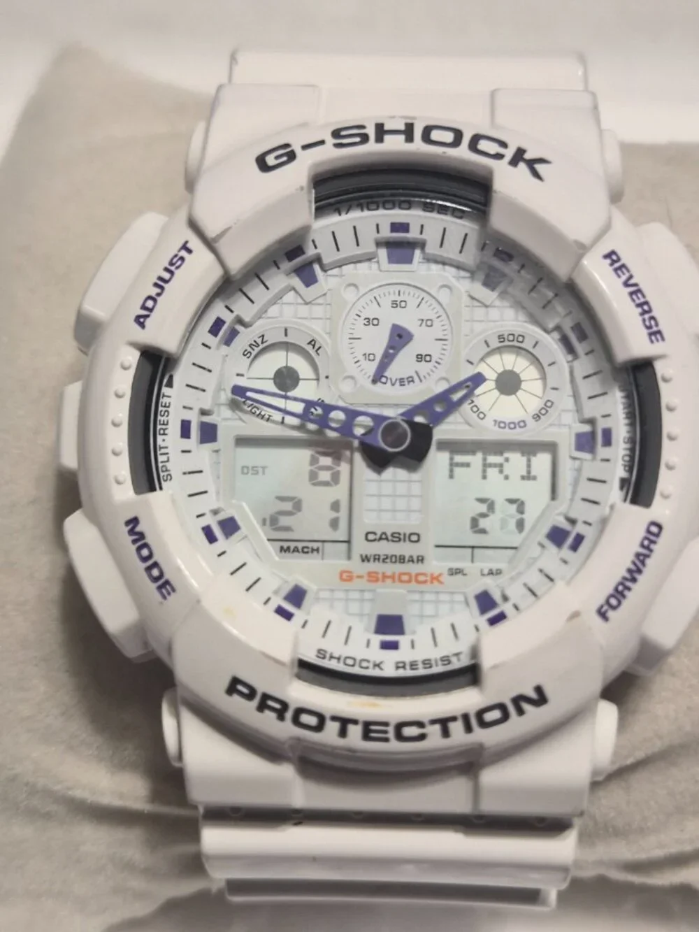 Casio G Shock Gloss white